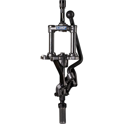 Frankford Arsenal F-1 to innowacyjna prasa do ręcznego ładowania z systemem łożysk kulkowych, wbudowanym oświetleniem LED i stalową konstrukcją.